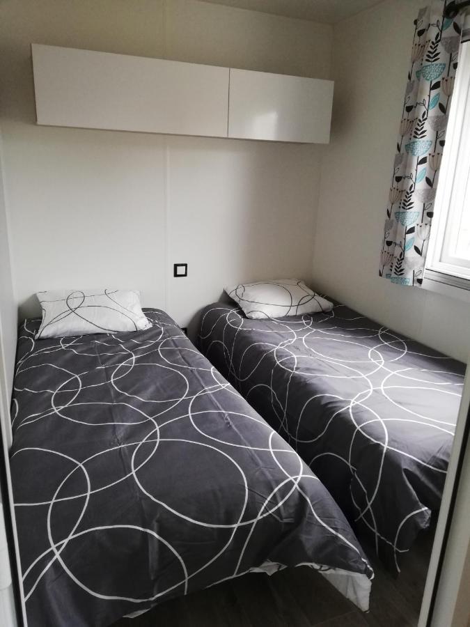 Sbvacances Tout Confort 2Ch Et 1Sdb, Environnement Calme Et Verdoyant Dans Camping 4 Etoiles Saint-Julien-en-Born Ngoại thất bức ảnh