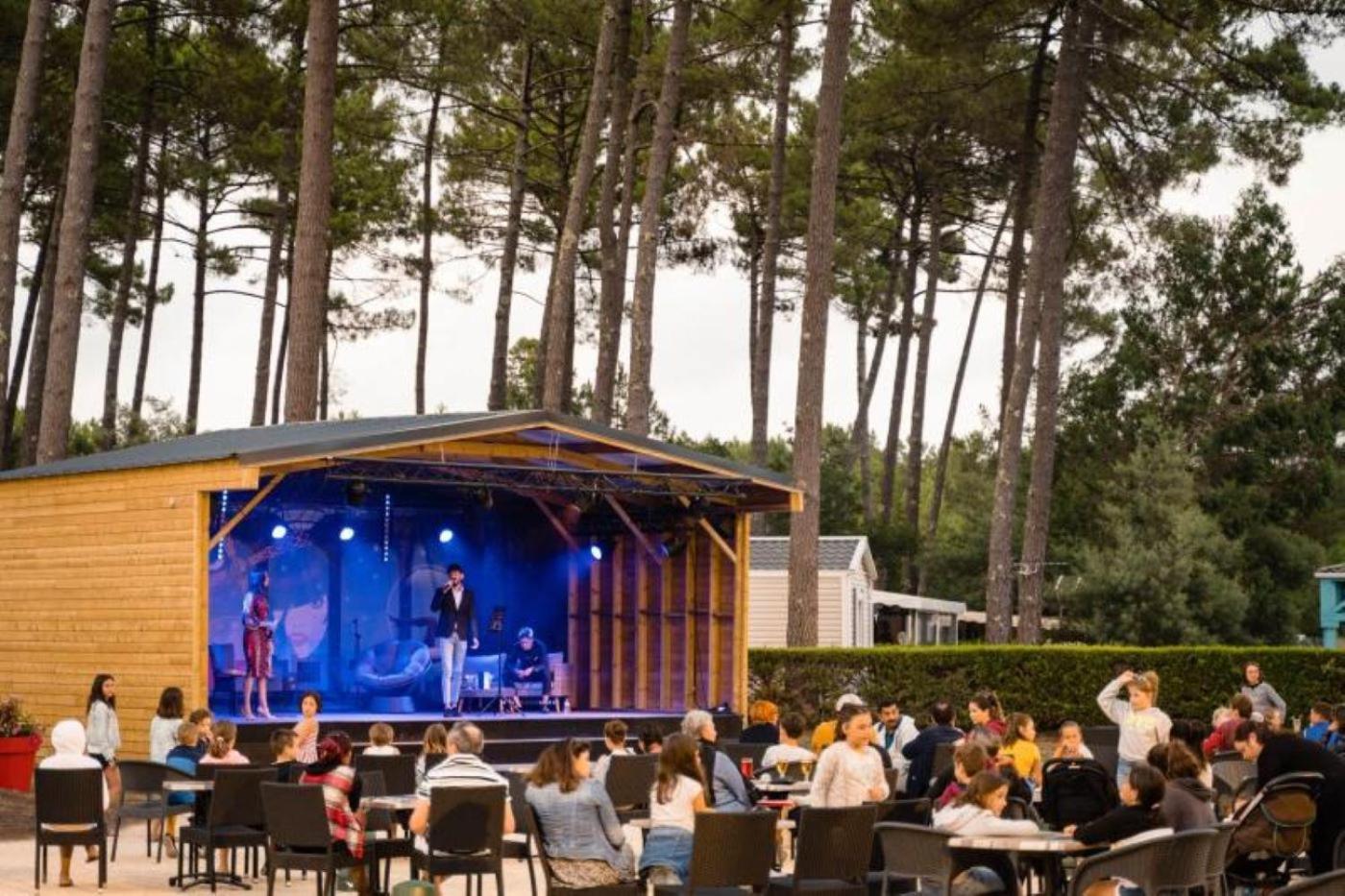 Sbvacances Tout Confort 2Ch Et 1Sdb, Environnement Calme Et Verdoyant Dans Camping 4 Etoiles Saint-Julien-en-Born Ngoại thất bức ảnh